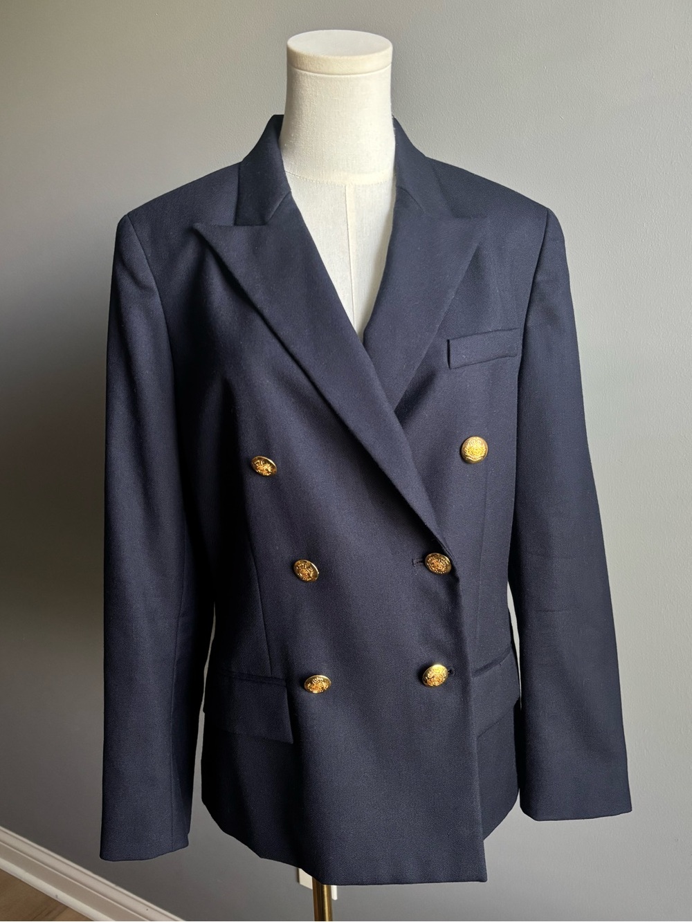 Chaps Classic 100% Wool Double Breasted Blazer With Gold Buttons